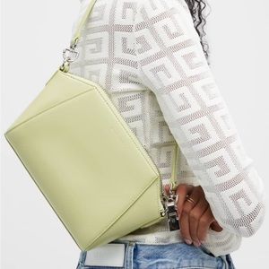 Givenchy xs antigona leather bag (Avocado Green)